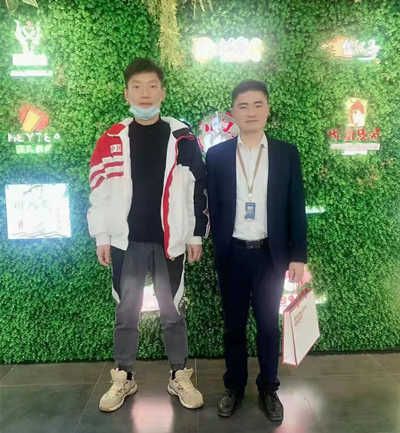 美石记石锅拌饭加盟